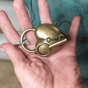 Beautiful Bronze Colored Heart Lock and Key on 24 Inch Chain